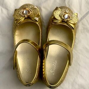 Kids gold dress shoes size 12